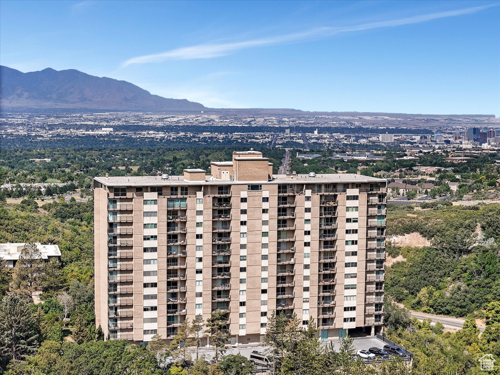 875 S DONNER WAY #1402 Salt Lake City, UT 84108