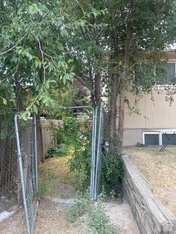 6075 S ZODIAC DR Kearns, UT 84118