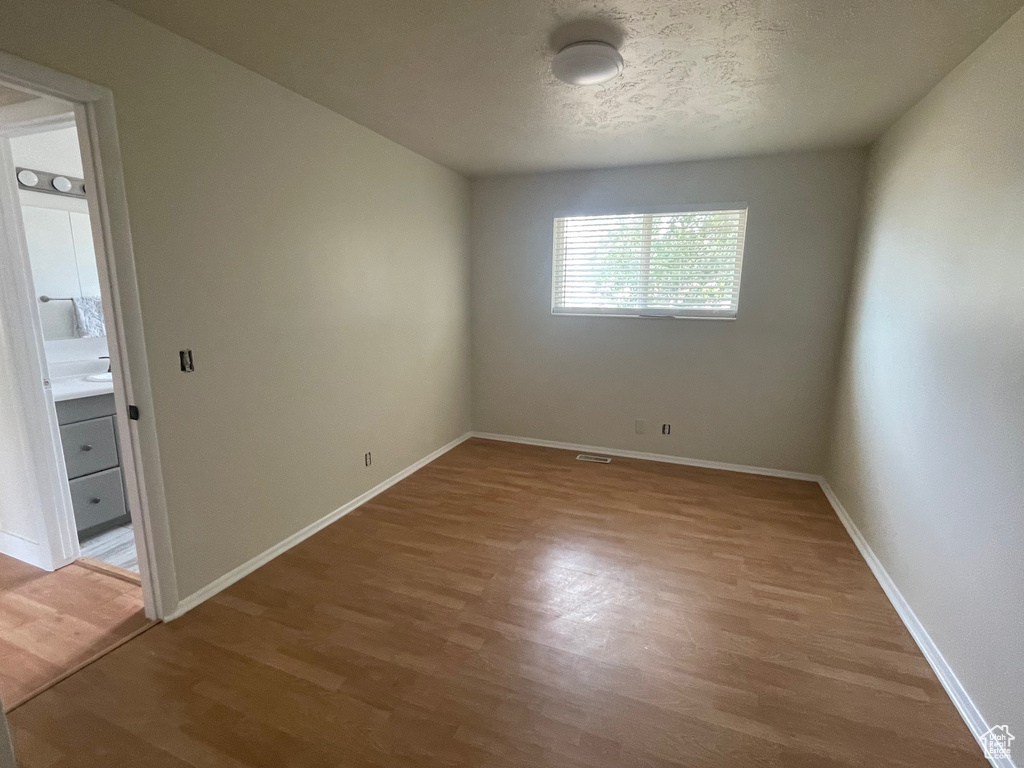 6075 S ZODIAC DR Kearns, UT 84118