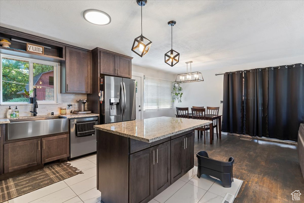 462 HILAND RD Ogden, UT 84404