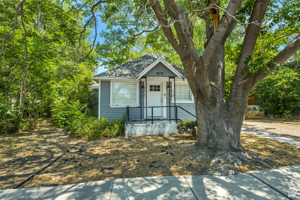 1075 S JEREMY ST Salt Lake City, UT 84104
