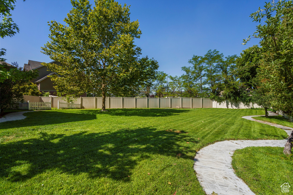2748 S 1475 W Syracuse, UT 84075