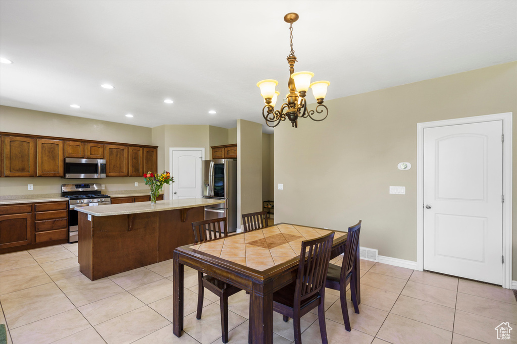 2748 S 1475 W Syracuse, UT 84075