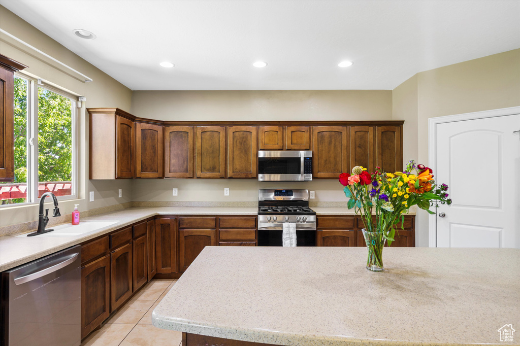 2748 S 1475 W Syracuse, UT 84075