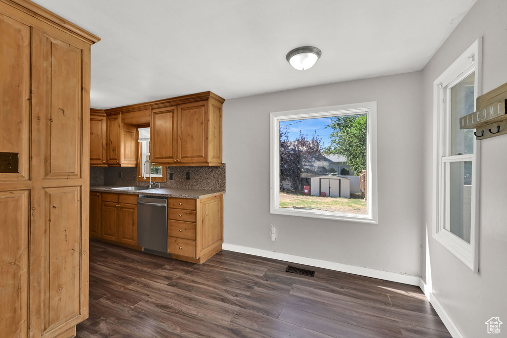 2863 W 5725 S Roy, UT 84067
