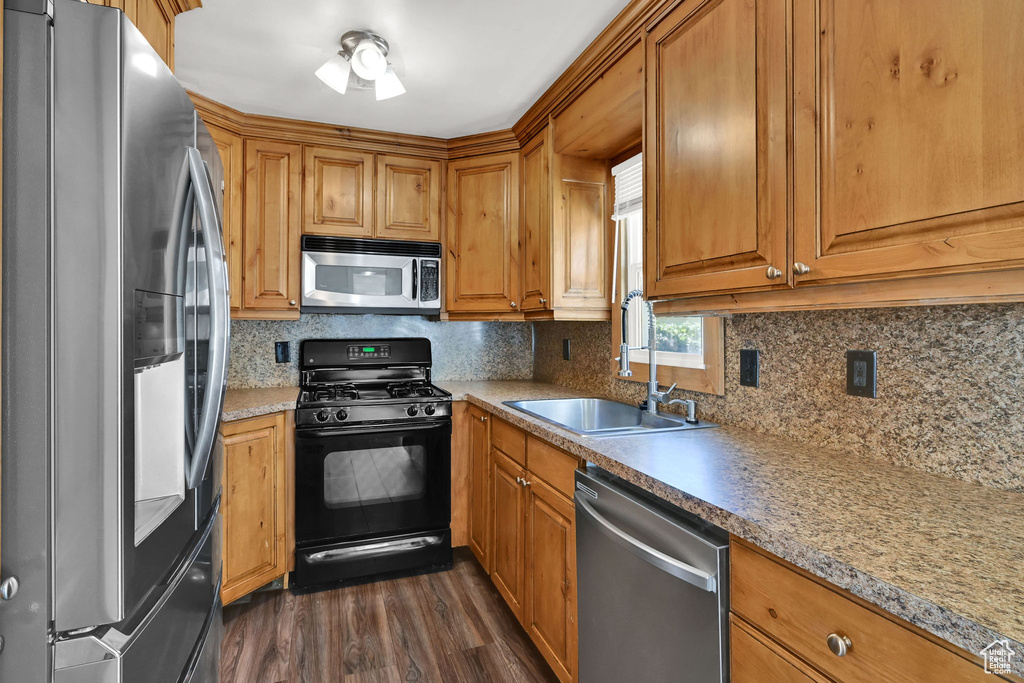 2863 W 5725 S Roy, UT 84067