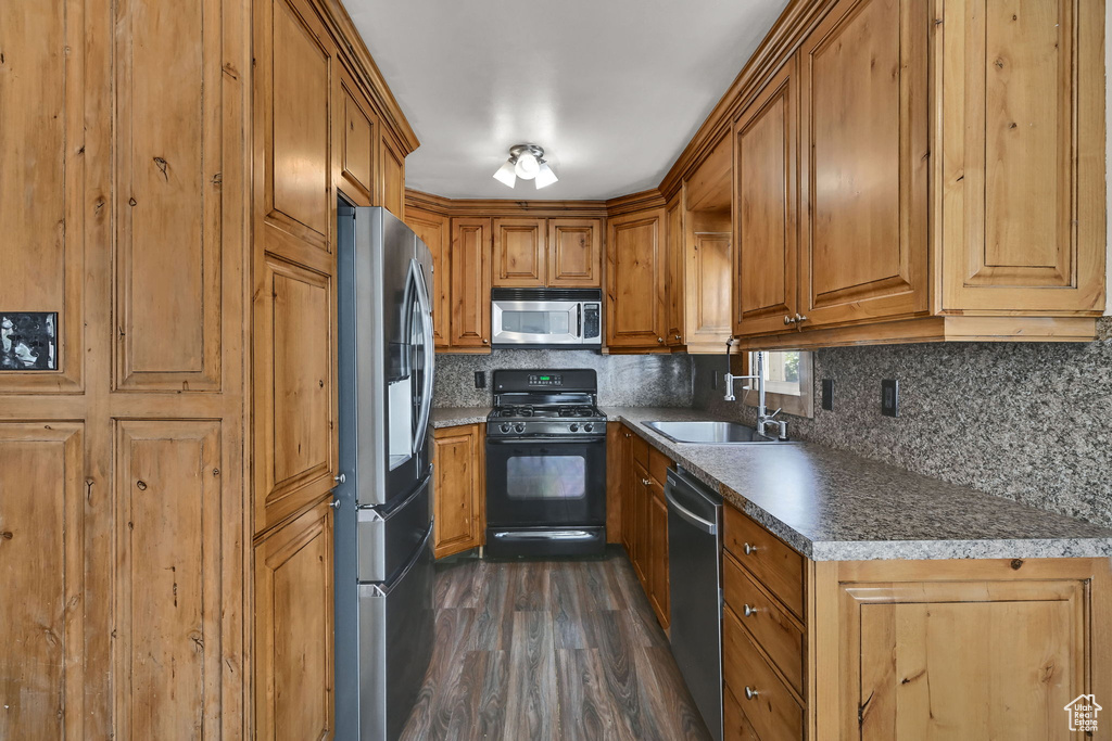 2863 W 5725 S Roy, UT 84067