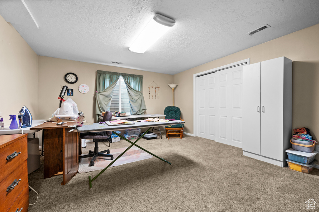 5282 W MOUNTAIN BROOK DR West Jordan, UT 84081