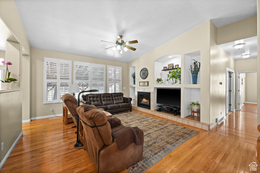 5282 W MOUNTAIN BROOK DR West Jordan, UT 84081