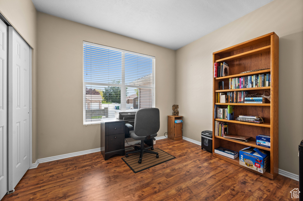 5282 W MOUNTAIN BROOK DR West Jordan, UT 84081