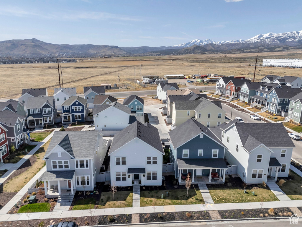 6817 W SKIP ROCK RD South Jordan, UT 84009