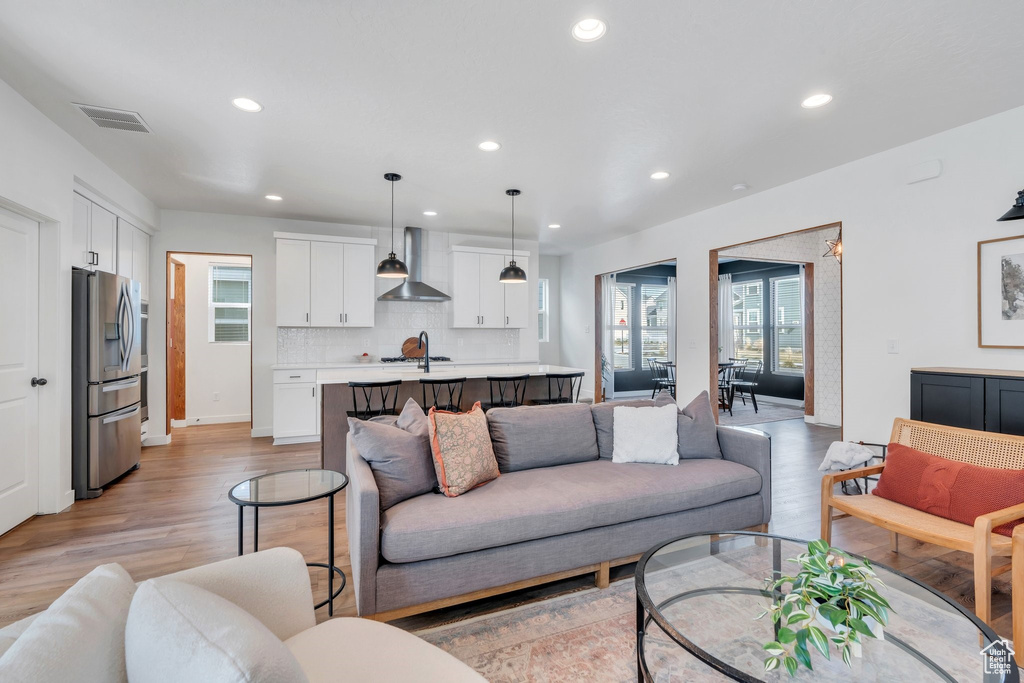 6817 W SKIP ROCK RD South Jordan, UT 84009
