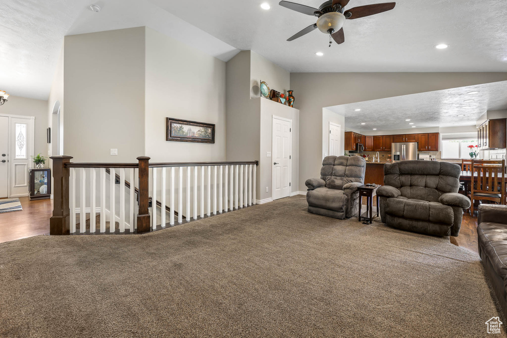 8804 S LONG DR West Jordan, UT 84088