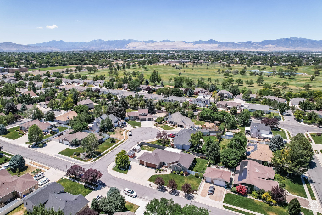 8804 S LONG DR West Jordan, UT 84088