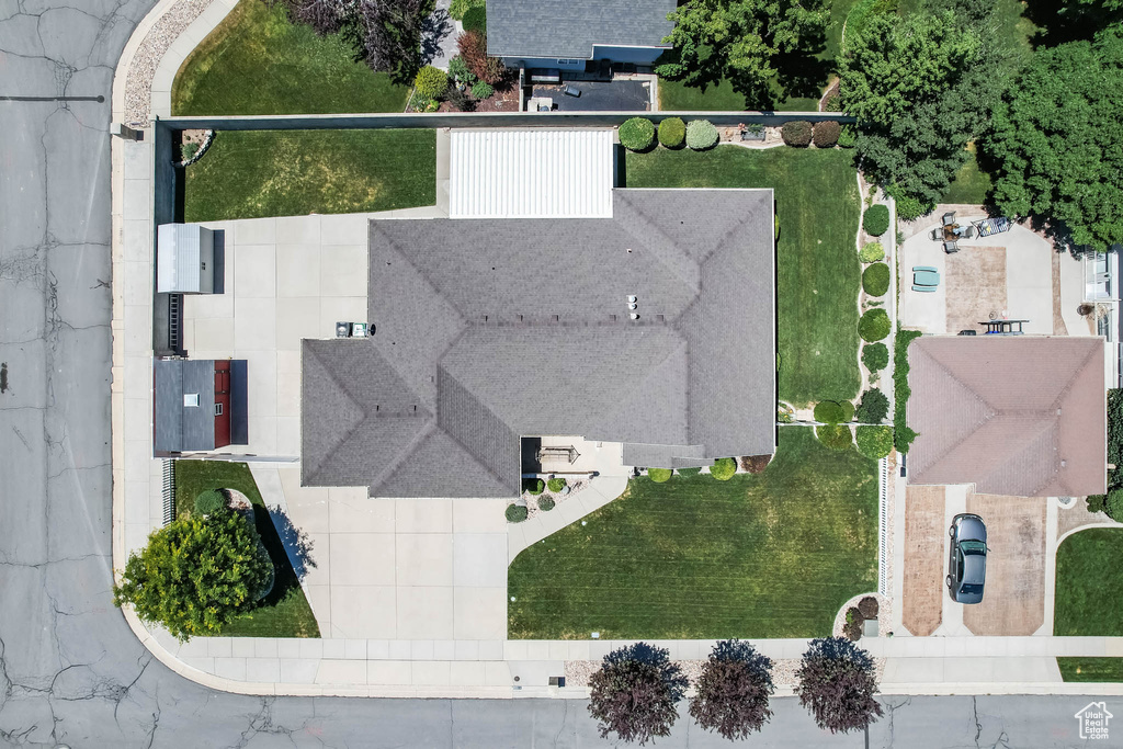 8804 S LONG DR West Jordan, UT 84088