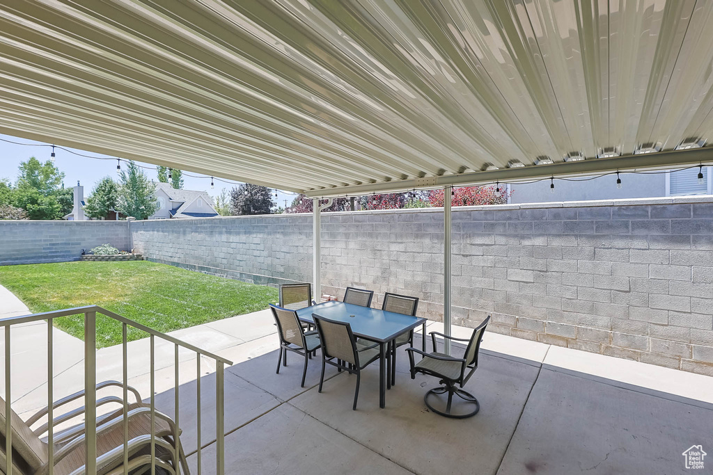 8804 S LONG DR West Jordan, UT 84088