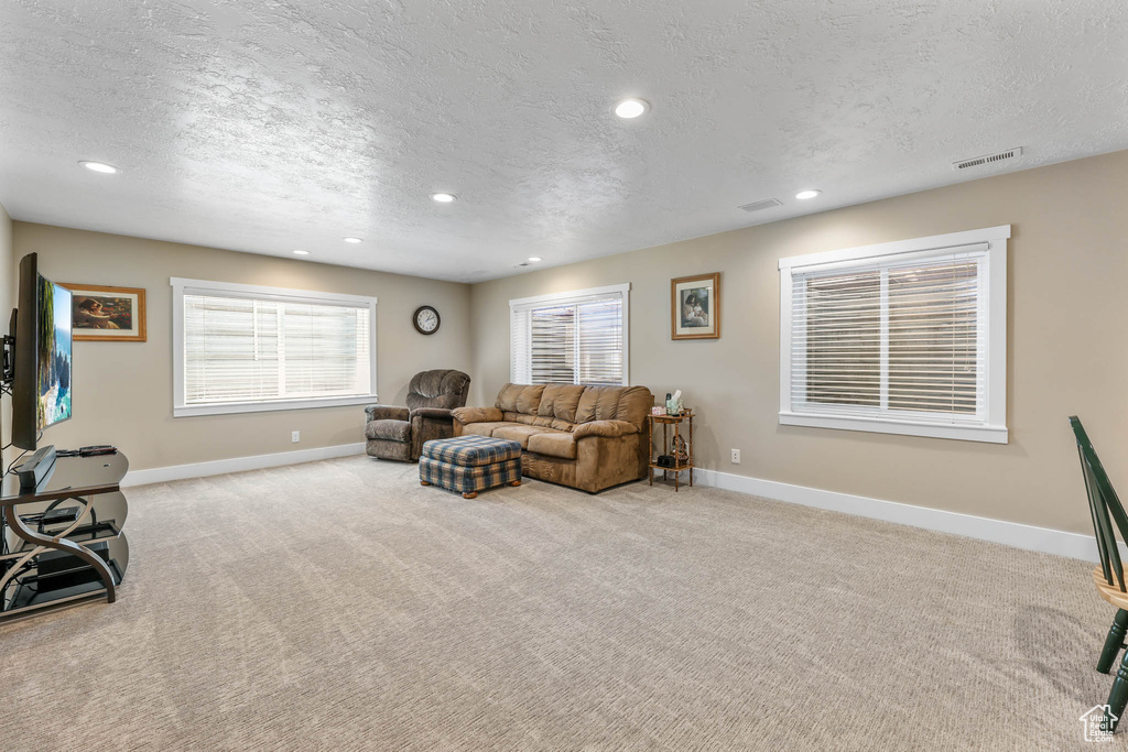 8804 S LONG DR West Jordan, UT 84088