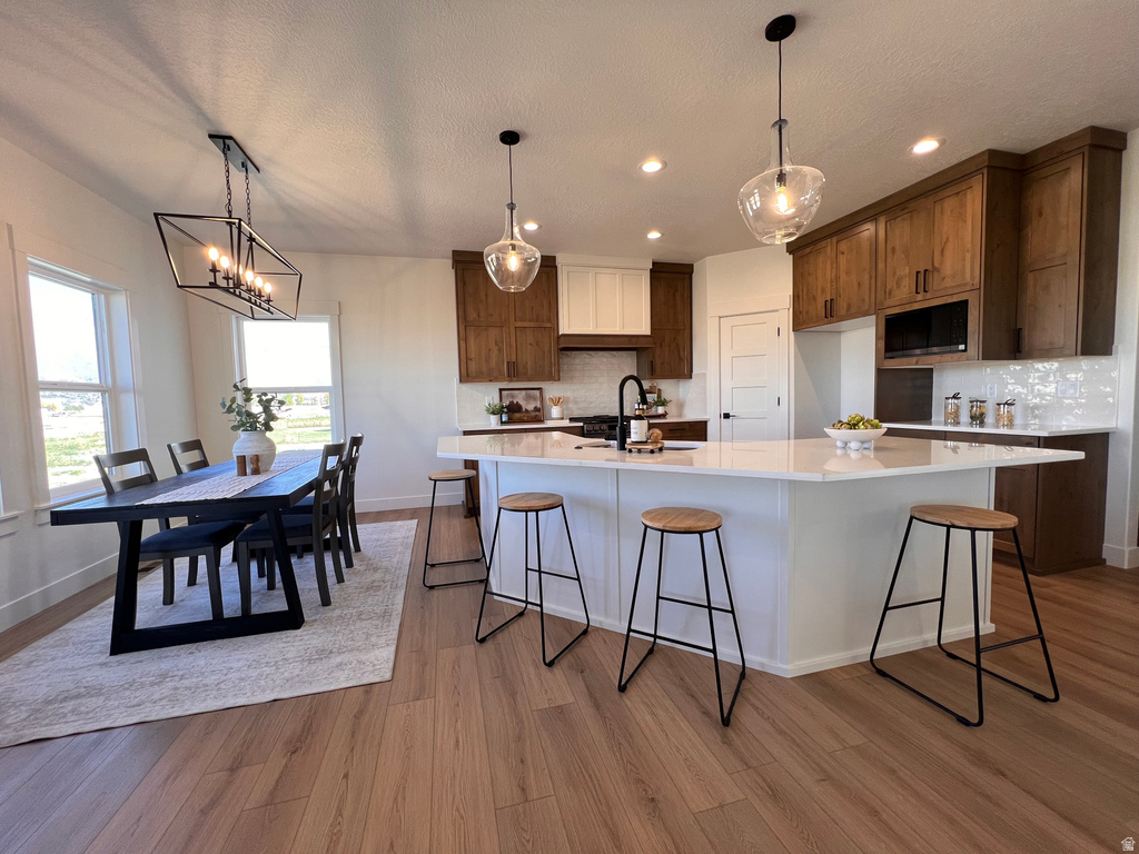 2540 W 2950 N Farr West, UT 84404