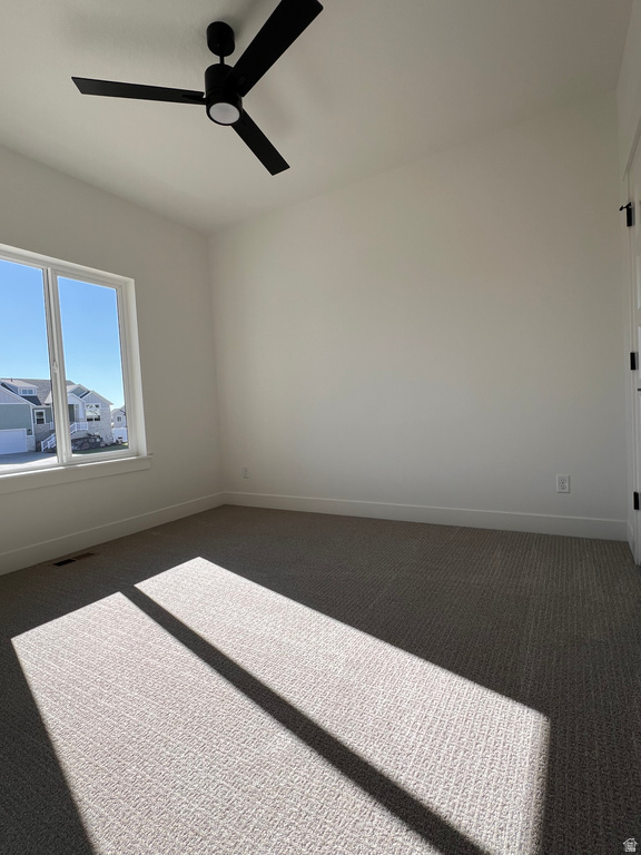 2540 W 2950 N Farr West, UT 84404