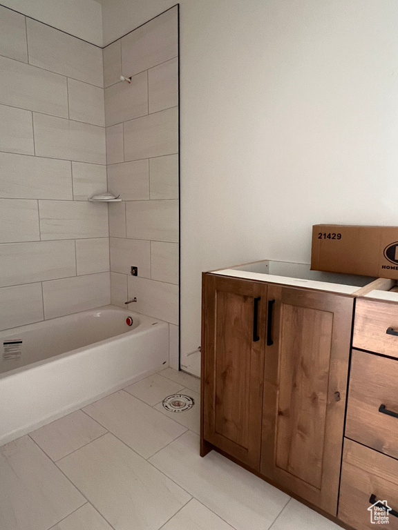 2540 W 2950 N Farr West, UT 84404