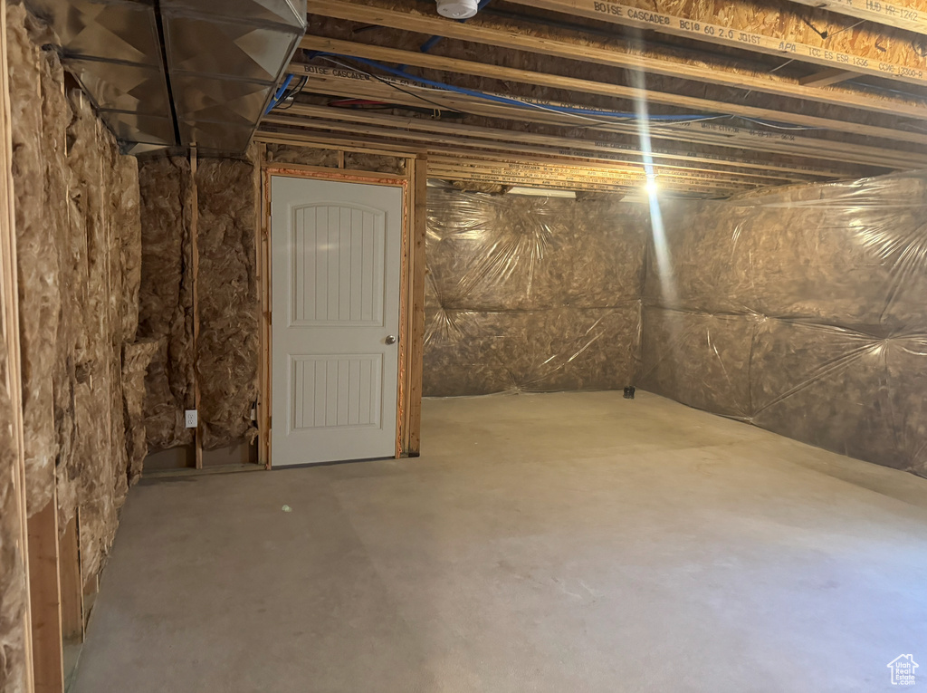 82 E ASHGROVE LN Saratoga Springs, UT 84045
