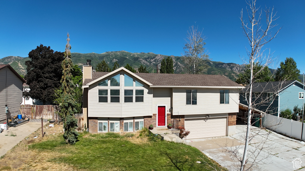 2562 N 1575 E Layton, UT 84040