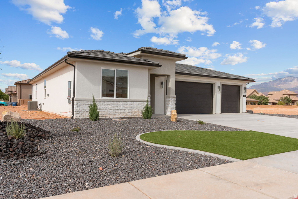 2562 S 3870 W Hurricane, UT 84737