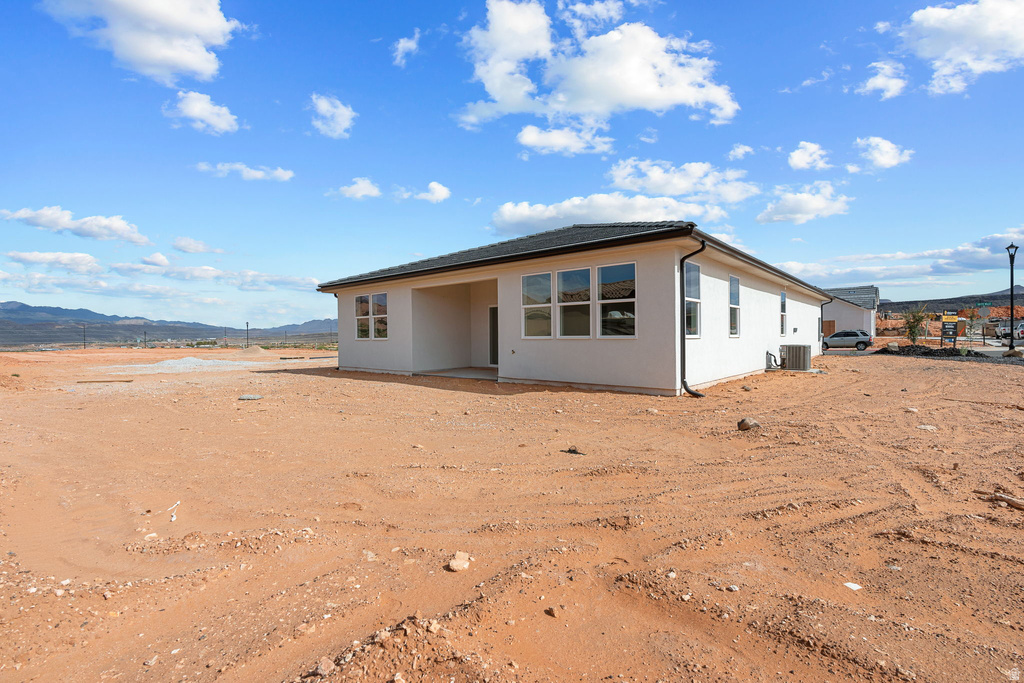 2562 S 3870 W Hurricane, UT 84737