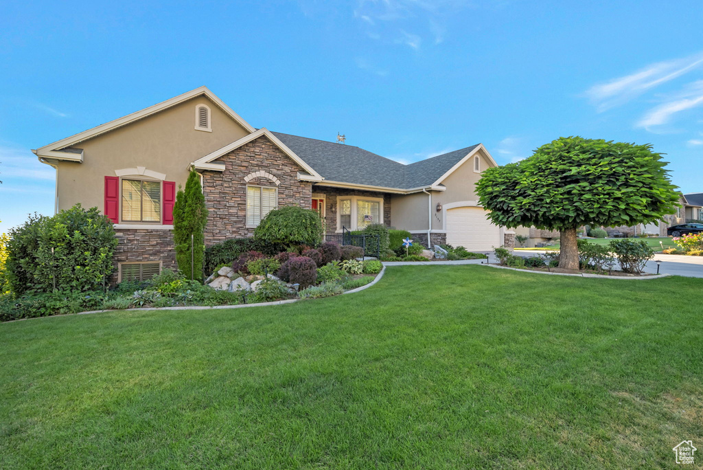 9157 N CANYON HEIGHTS DR Cedar Hills, UT 84062