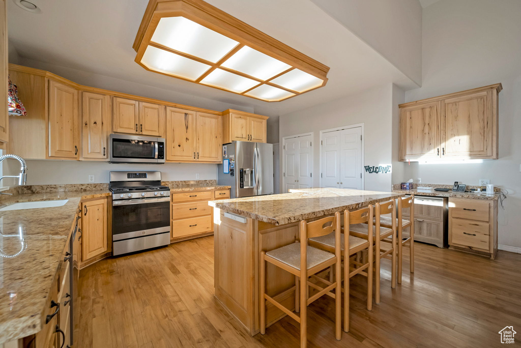 9157 N CANYON HEIGHTS DR Cedar Hills, UT 84062