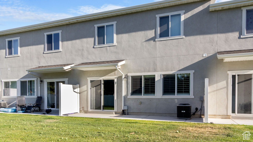 2364 W 1580 S #B Syracuse, UT 84075