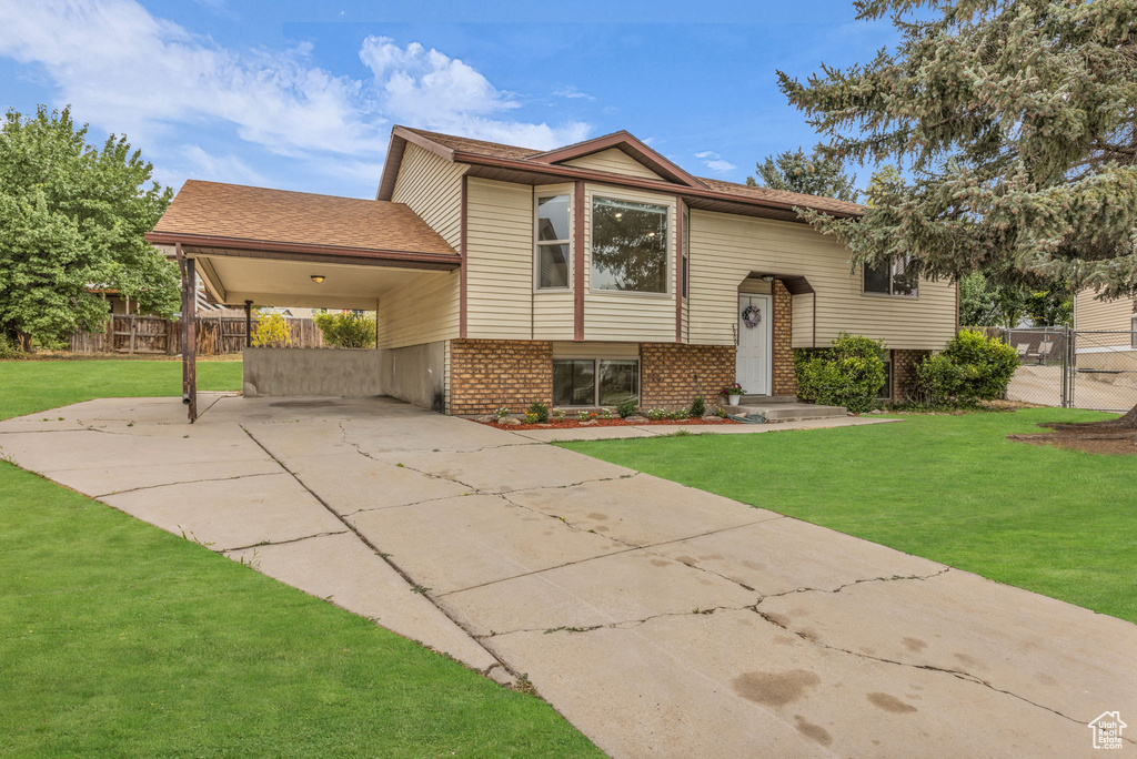 Photo 1 for MLS #2101769 at 4909 W Sakura Ct