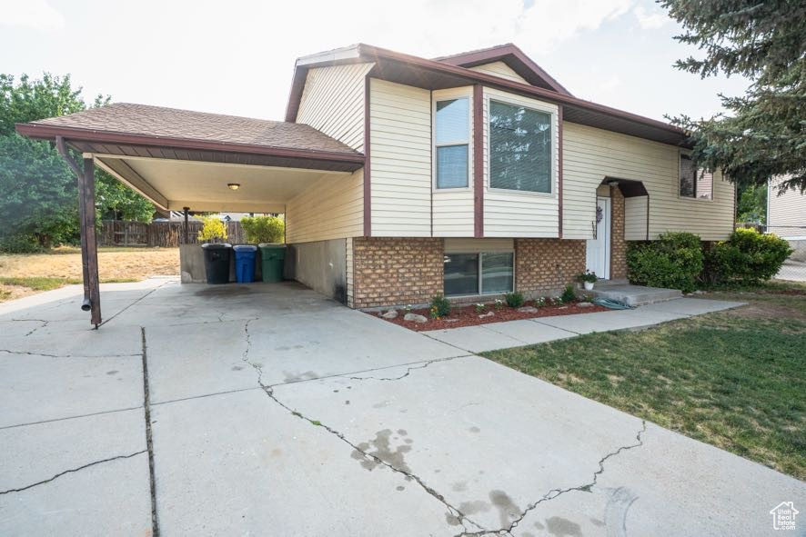 4909 W SAKURA CT West Jordan, UT 84081