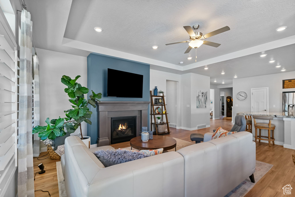 188 E INLET SPRINGS DR Saratoga Springs, UT 84045
