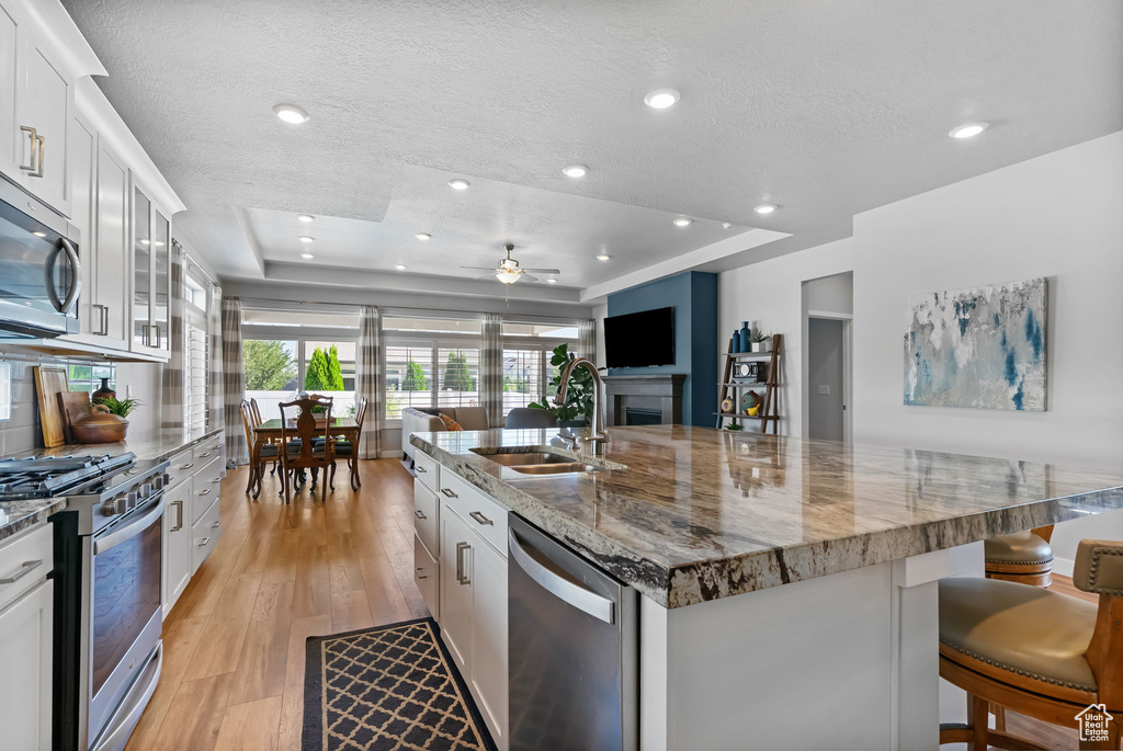 188 E INLET SPRINGS DR Saratoga Springs, UT 84045
