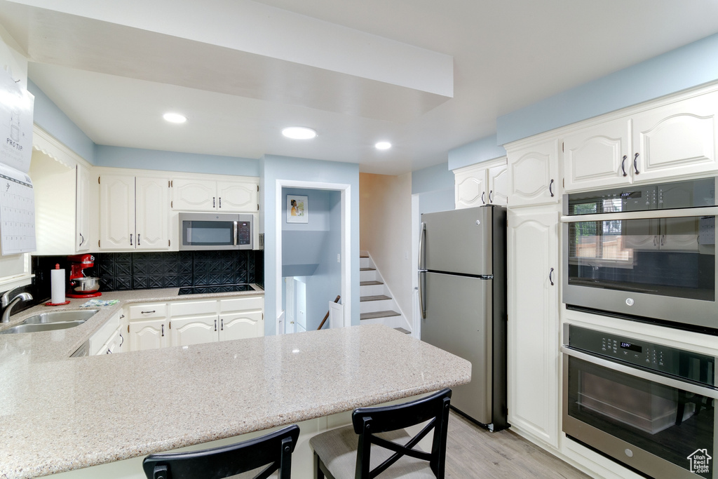 2532 E SUNDOWN AVE Cottonwood Heights, UT 84121