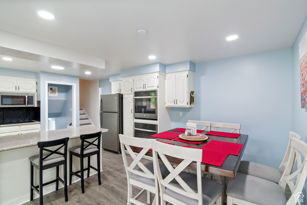 2532 E SUNDOWN AVE Cottonwood Heights, UT 84121