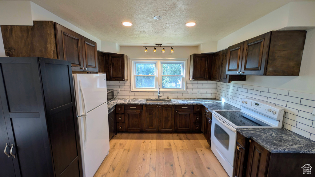 26 SYLVIA DR South Ogden, UT 84405