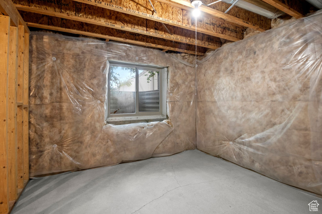 3287 N 1375 W Pleasant View, UT 84414