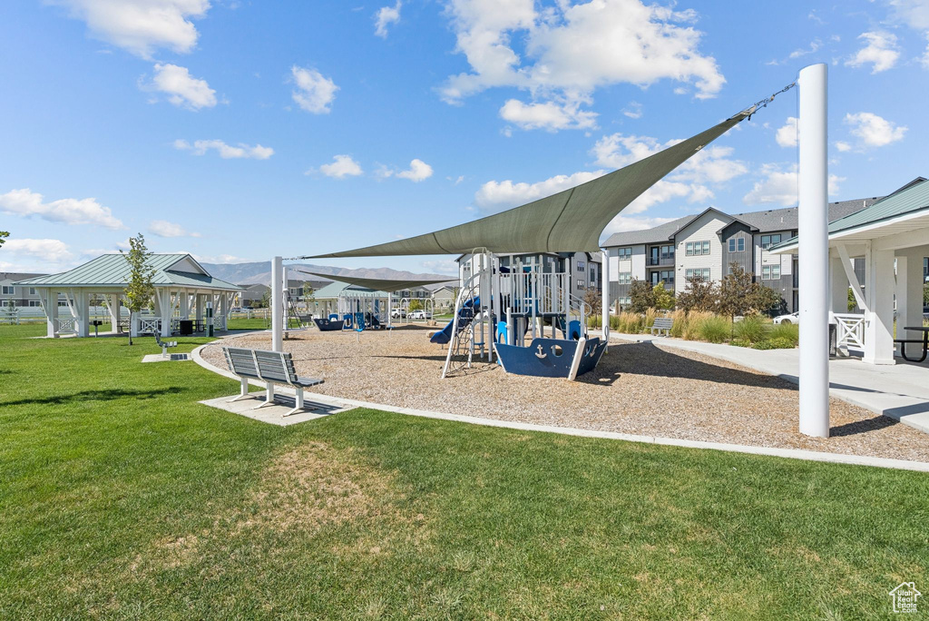 364 N NAVIGATOR CT Saratoga Springs, UT 84045