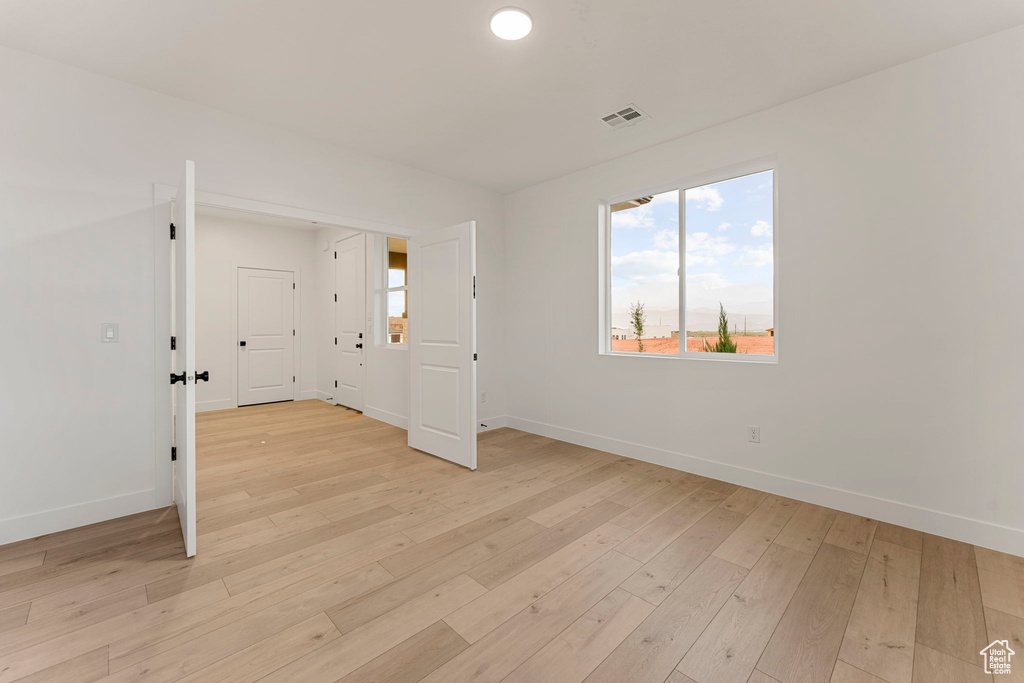 Photo 11 for MLS #2101785 at 3835 W 2570 South