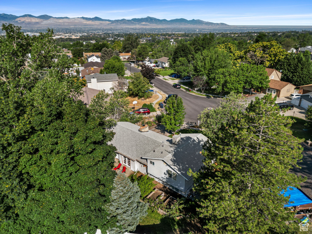 1080 E OAKRIDGE CIR Sandy, UT 84094