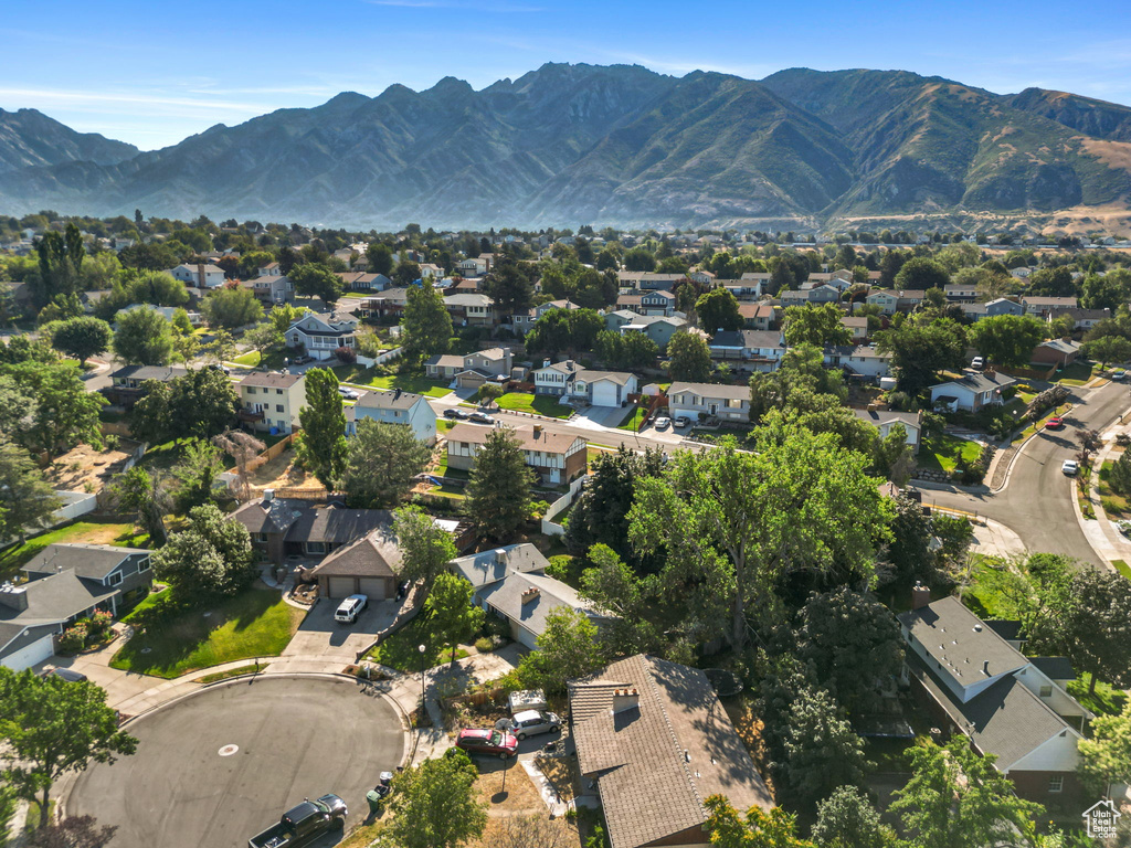 1080 E OAKRIDGE CIR Sandy, UT 84094
