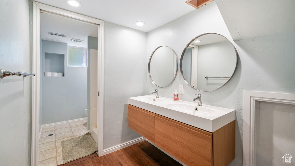 1080 E OAKRIDGE CIR Sandy, UT 84094