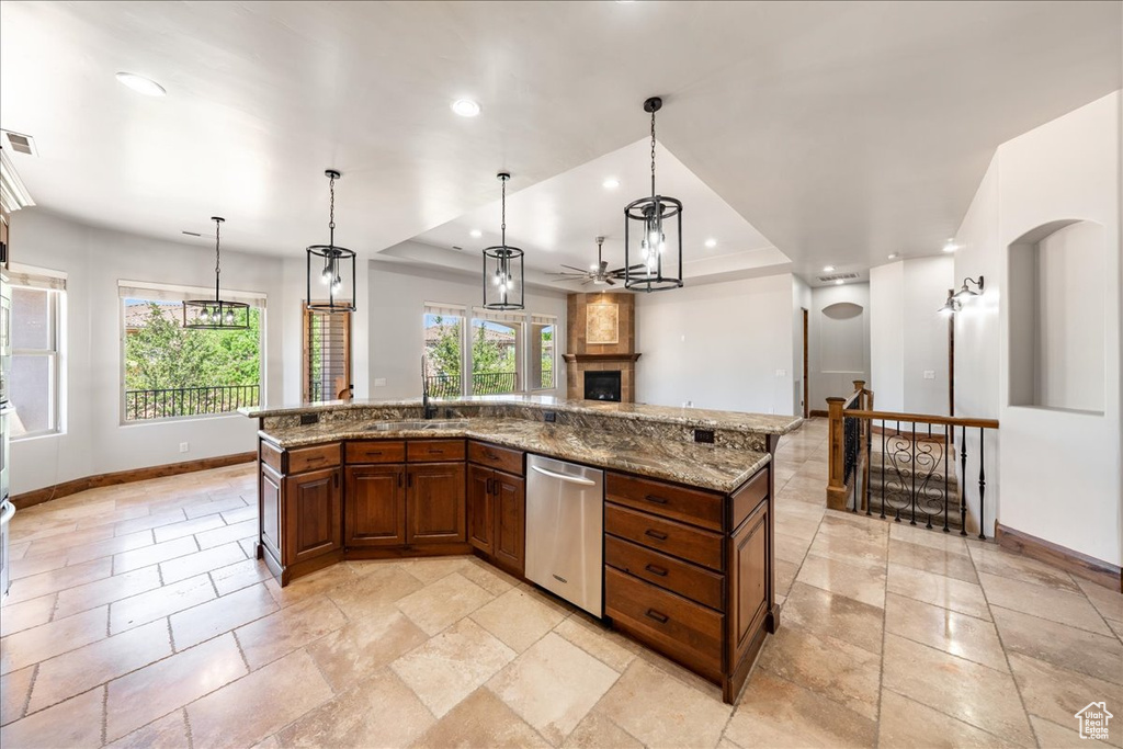 1592 N PARKSTONE RD Washington, UT 84780