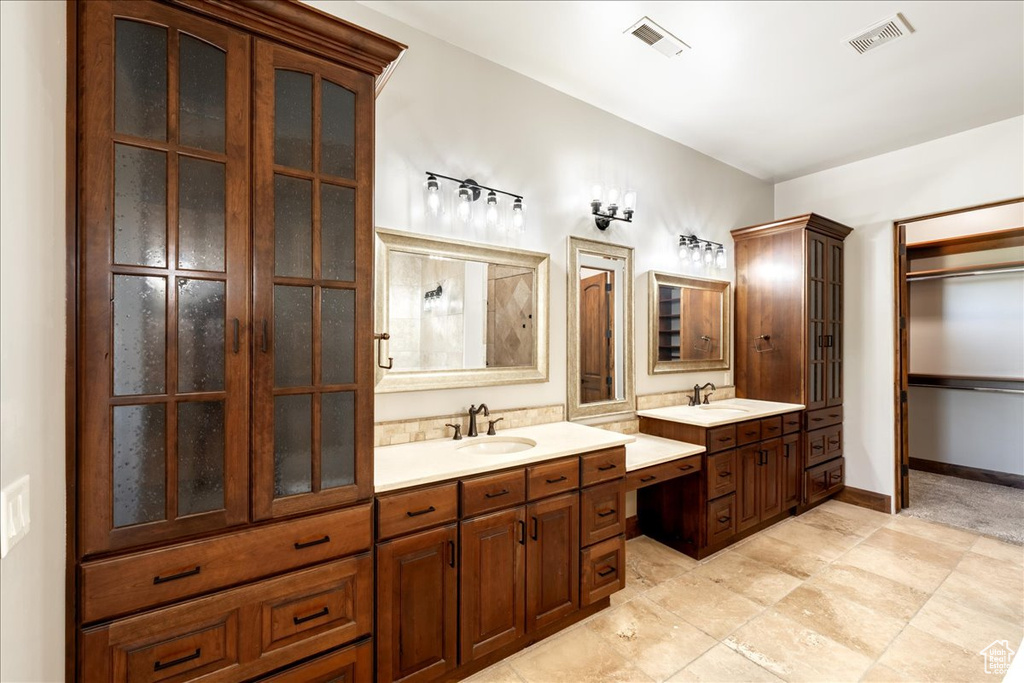 1592 N PARKSTONE RD Washington, UT 84780