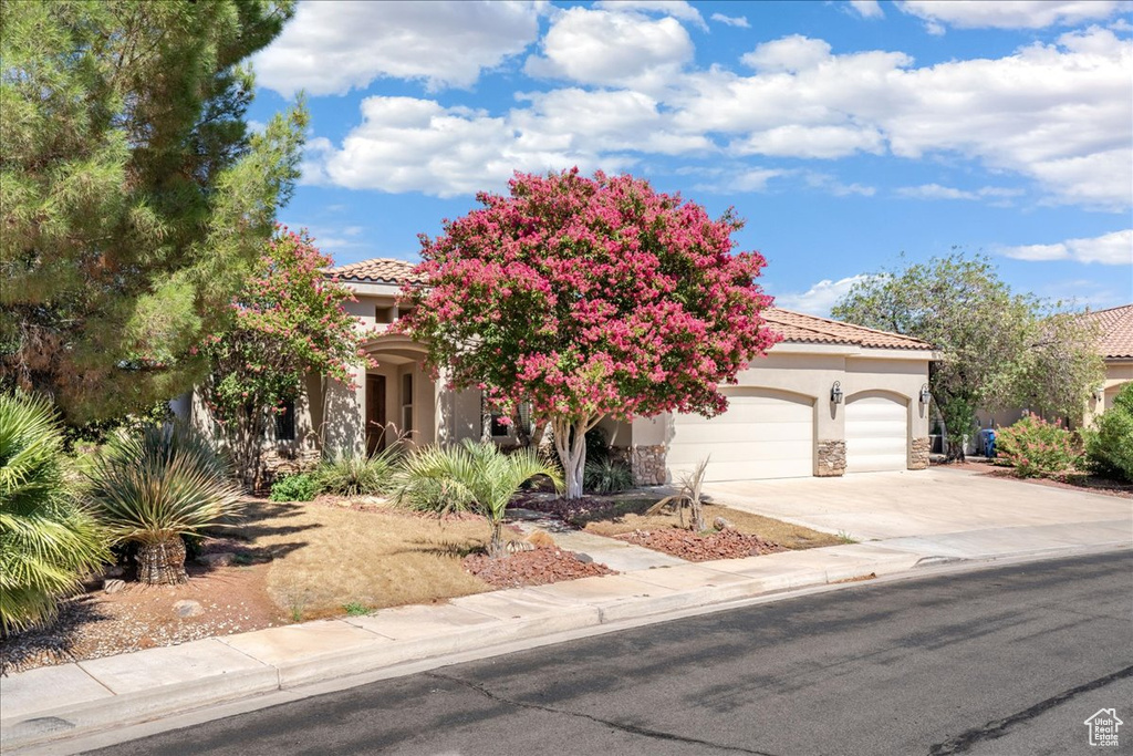 1592 N PARKSTONE RD Washington, UT 84780