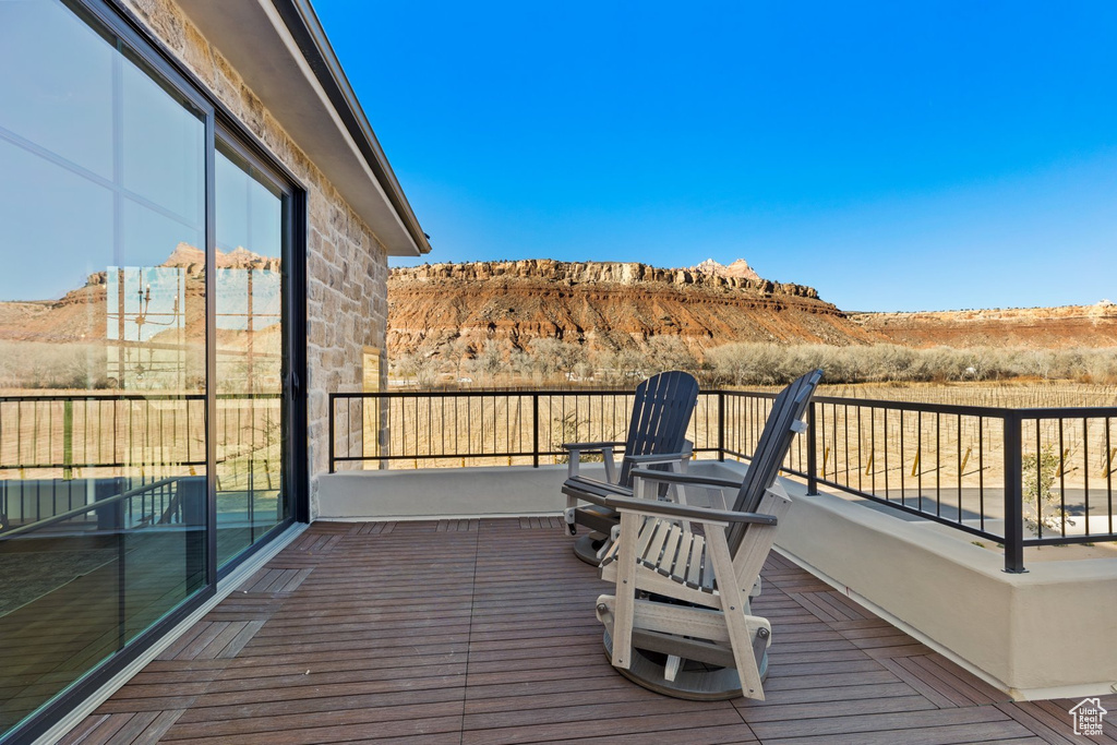 Photo 30 for MLS #2101797 at 560 Vineyard Ln