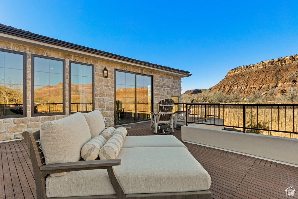 Photo 31 for MLS #2101797 at 560 Vineyard Ln