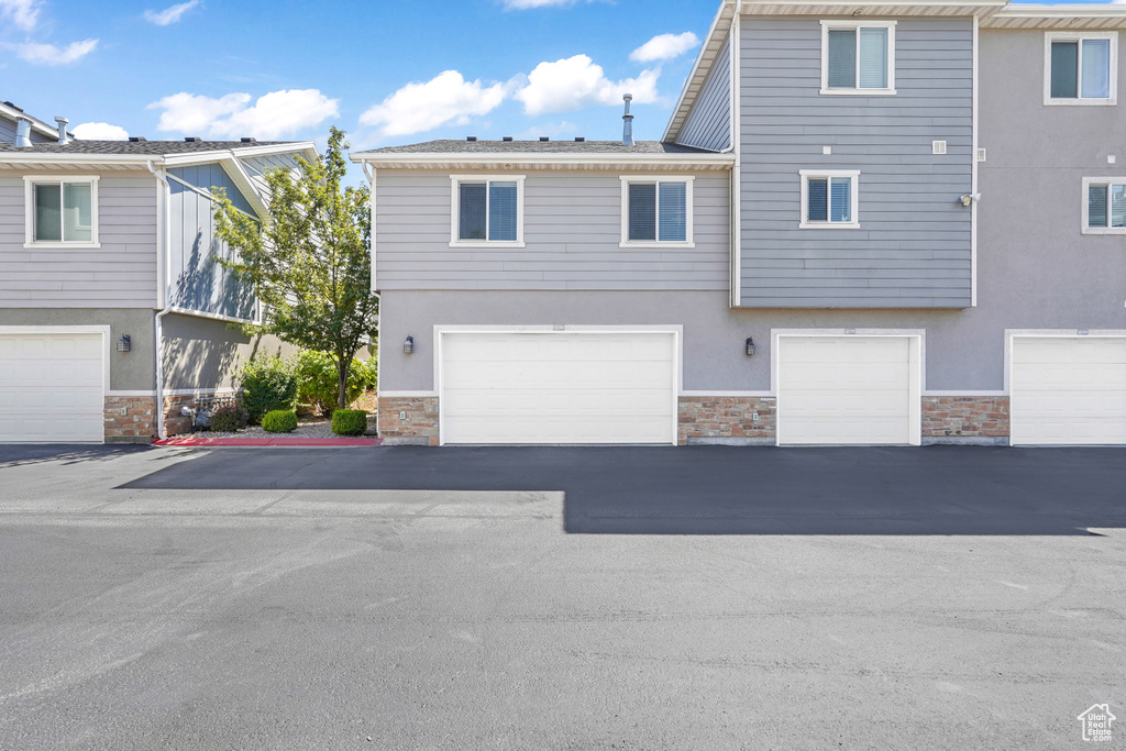 258 N 725 E Vineyard, UT 84059